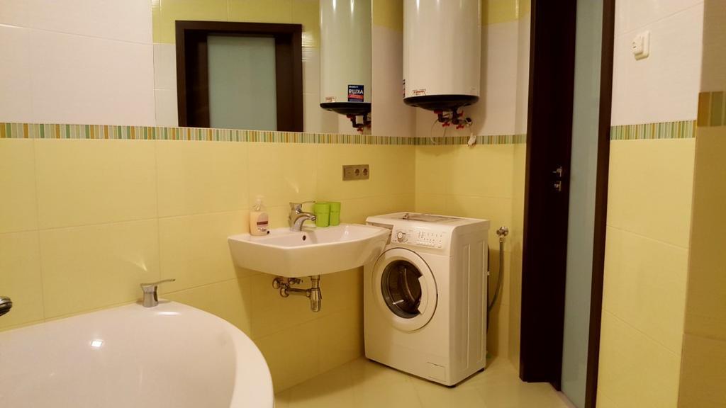 Apartments On Zelena Lviv Bilik gambar
